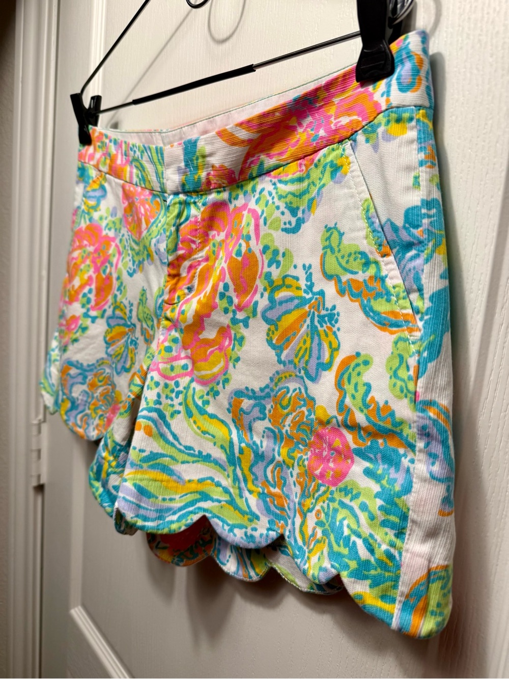 Lilly Pulitzer The Buttercup Short size 6